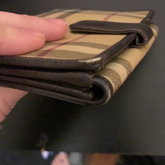 Burberry wallet - Picture 6 of 8